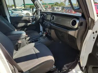 Jeep Wrangler 2023 4x4 Sahara 4dr SUV