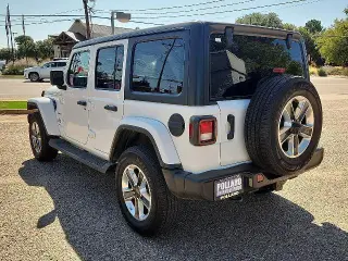 Jeep Wrangler 2023 4x4 Sahara 4dr SUV