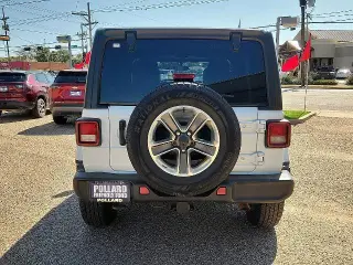 Jeep Wrangler 2023 4x4 Sahara 4dr SUV