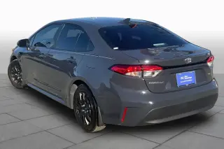 Toyota Corolla 2026 LE 4dr Sedán