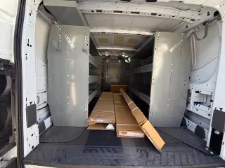 Ford E-Transit 2024 350 3dr SWB Low Roof Cargo Van