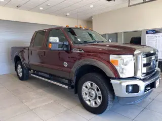 Ford F-350 Super Duty 2016 4x4 Lariat 4dr Crew Cab 6.8 ft. SB SRW Pickup