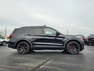 Ford Explorer 2021 AWD ST 4dr SUV