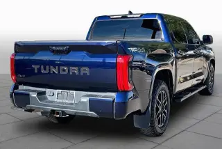 Toyota Tundra 2022 4x4 SR5 4dr CrewMax Cab Pickup SB