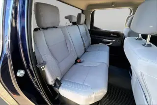 Toyota Tundra 2022 4x4 SR5 4dr CrewMax Cab Pickup SB