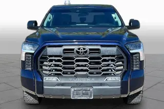 Toyota Tundra 2022 4x4 SR5 4dr CrewMax Cab Pickup SB