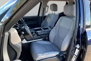 Toyota Tundra 2022 4x4 SR5 4dr CrewMax Cab Pickup SB