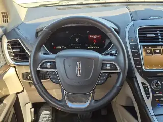 Lincoln Nautilus 2019 AWD Reserve 4dr SUV