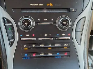 Lincoln Nautilus 2019 AWD Reserve 4dr SUV