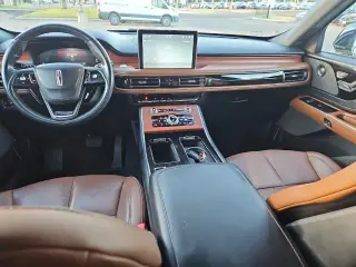 Lincoln Aviator 2023 AWD Reserve 4dr SUV