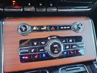 Lincoln Aviator 2023 AWD Reserve 4dr SUV