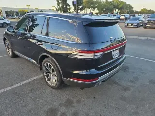 Lincoln Aviator 2023 AWD Reserve 4dr SUV