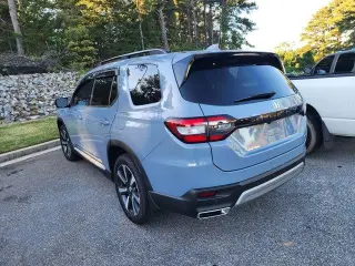 Honda Pilot 2025 Touring 4dr SUV