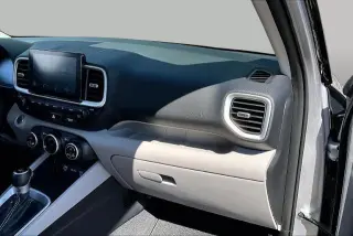 Hyundai VENUE 2026 SEL 4dr Crossover