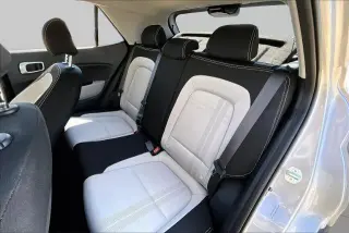 Hyundai VENUE 2026 SEL 4dr Crossover
