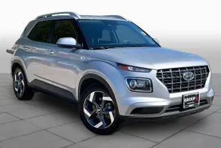 Hyundai VENUE 2026 SEL 4dr Crossover