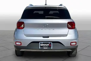 Hyundai VENUE 2026 SEL 4dr Crossover