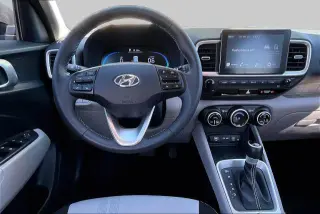 Hyundai VENUE 2026 SEL 4dr Crossover