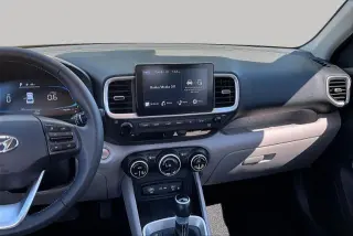 Hyundai VENUE 2026 SEL 4dr Crossover