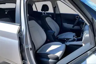 Hyundai VENUE 2026 SEL 4dr Crossover