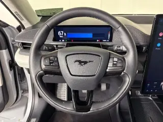 Ford Mustang Mach-E 2023 Premium 4dr SUV