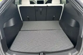 Tesla Model Y 2022 AWD Long Range 4dr Crossover