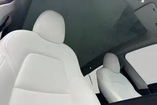 Tesla Model Y 2022 AWD Long Range 4dr Crossover