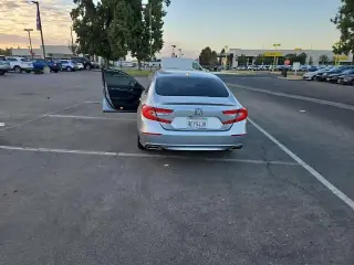 Honda Accord 2018 EX-L 4dr Sedán (2.0T I4)