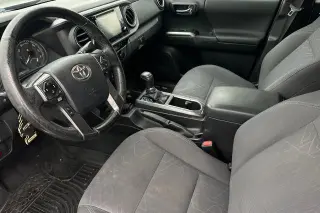 Toyota Tacoma 2016 4x4 SR5 V6 4dr Double Cab 6.1 ft LB