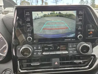 Toyota Highlander 2022 AWD XLE 4dr SUV