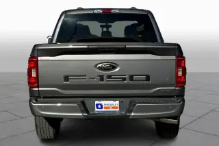 Ford F-150 2022 4x2 XL 4dr SuperCrew 5.5 ft. SB