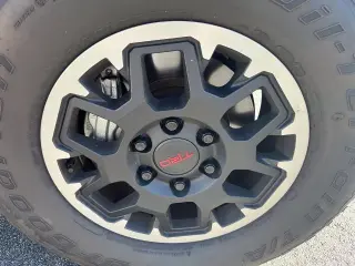 Toyota Tacoma 2026 4x4 TRD Off-Road 4dr Double Cab 5.0 ft SB 8A