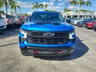 Chevrolet Silverado 1500 2023 4x4 LT Trail Boss 4dr Crew Cab 5.8 ft. SB