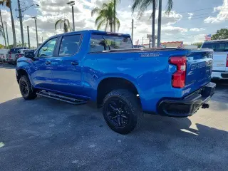 Chevrolet Silverado 1500 2023 4x4 LT Trail Boss 4dr Crew Cab 5.8 ft. SB