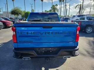 Chevrolet Silverado 1500 2023 4x4 LT Trail Boss 4dr Crew Cab 5.8 ft. SB