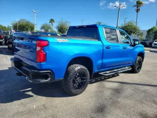 Chevrolet Silverado 1500 2023 4x4 LT Trail Boss 4dr Crew Cab 5.8 ft. SB