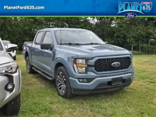 Ford F-150 2023 4x2 XL 4dr SuperCrew 5.5 ft. SB