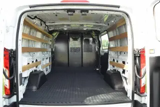 Ford Transit 2025 250 3dr SWB Low Roof Van de Carga