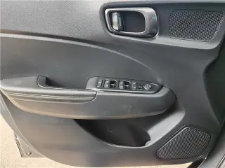 Hyundai VENUE 2024 Limited 4dr Crossover