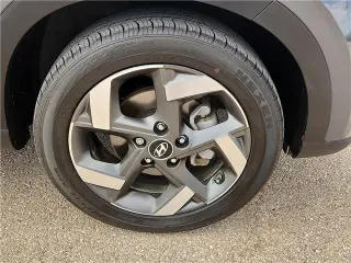 Hyundai VENUE 2024 Limited 4dr Crossover
