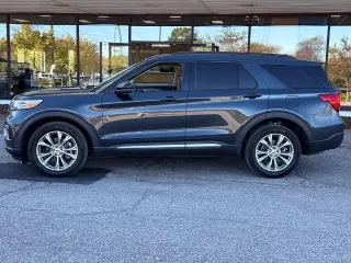 Ford Explorer 2023 AWD XLT 4dr SUV