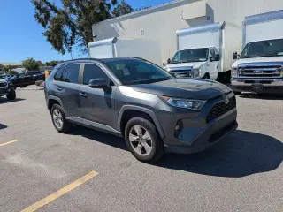 Toyota RAV4 2021 XLE 4dr SUV