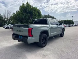 Toyota Tundra 2024 4x4 SR5 4dr CrewMax Cab Pickup SB