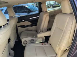 Toyota Highlander 2019 XLE 4DR SUV
