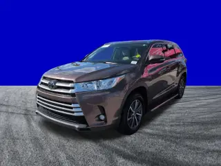 Toyota Highlander 2019 XLE 4DR SUV