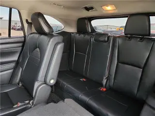 Toyota Highlander 2023 L 4dr SUV