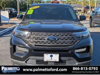 Ford Explorer 2022 con tracción en las cuatro ruedas XLT 4dr SUV