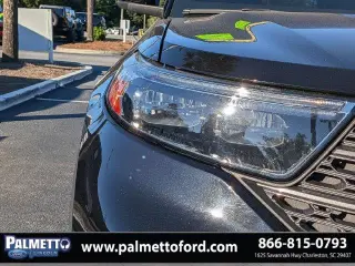 Ford Explorer 2022 con tracción en las cuatro ruedas XLT 4dr SUV