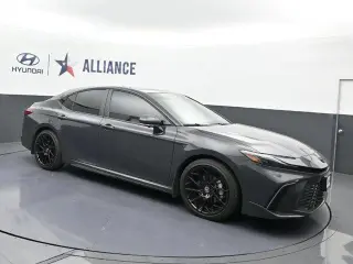 Toyota Camry 2026 SE 4dr Sedán