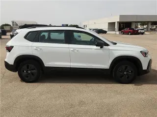 Volkswagen Taos 2025 S 4dr SUV
